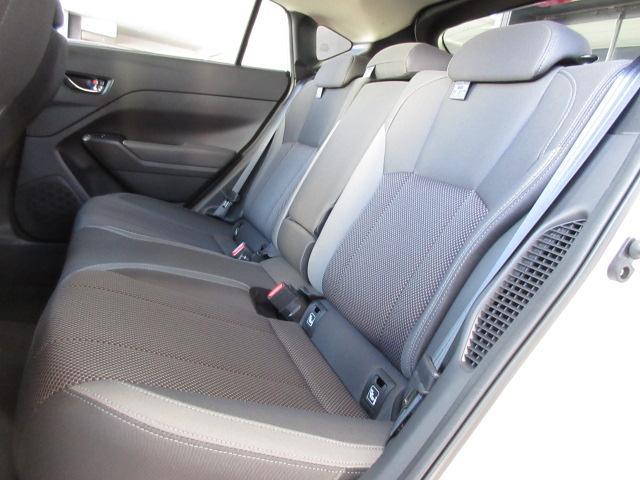 インプレッサ ST-H 新世代アイサイト 11.6ナビ 元弊社社用車 元弊社社用車 5ドア FF ステアリングヒーター シートヒーター 全車速追従クルコン ハイブリッド e-BOXER 寒冷地仕様 フルセグTV 全高151cm 17インチ仕様 USB ナビ機能 ワンオナ(10枚目)