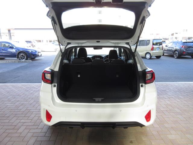 インプレッサ ST-H 新世代アイサイト 11.6ナビ 元弊社社用車 元弊社社用車 5ドア FF ステアリングヒーター シートヒーター 全車速追従クルコン ハイブリッド e-BOXER 寒冷地仕様 フルセグTV 全高151cm 17インチ仕様 USB ナビ機能 ワンオナ(21枚目)