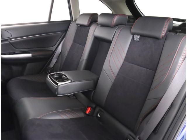 レヴォーグ 1.6STISport アイサイト ブラックセレクション(5枚目)