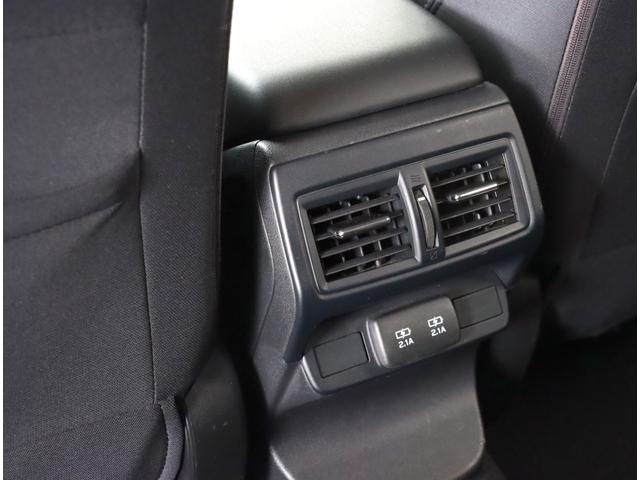 レヴォーグ ＧＴ　ＥＸ　ＥｙｅＳｉｇｈｔ　Ｘ　バックカメラ　ＥＴＣ　レーンアシスト　オートライト　ＡＷＤ　ヘッドライトウォッシャー　電動格納ミラー　障害物センサー　キーレスエントリー　スマートキー　寒冷地仕様　フロントカメラ　サイドカメラ　ドアバイザー　シートヒーター（5枚目）