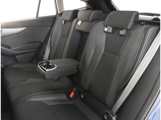 レヴォーグ ＧＴ　ＥＸ　ＥｙｅＳｉｇｈｔ　Ｘ　バックカメラ　ＥＴＣ　レーンアシスト　オートライト　ＡＷＤ　ヘッドライトウォッシャー　電動格納ミラー　障害物センサー　キーレスエントリー　スマートキー　寒冷地仕様　フロントカメラ　サイドカメラ　ドアバイザー　シートヒーター（12枚目）