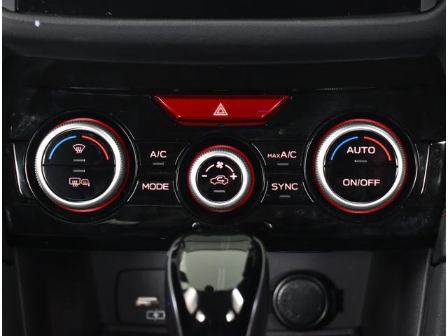 インプレッサスポーツ ＳＴＩスポーツ　専用内装＆足回り　前後ドラレコ　ＥＴＣ付き！　全車速追従クルコン　停止保持　ＡＷＤ　アイサイトｖｅｒ．３　ＥＴＣ　ダイヤトーンナビ　８インチ　視界拡張　リヤビューカメラ　トノカバー　１８インチＡＷ　フルセグＴＶ　純正前後ドラレコ　記録簿　ワンオナ（13枚目）