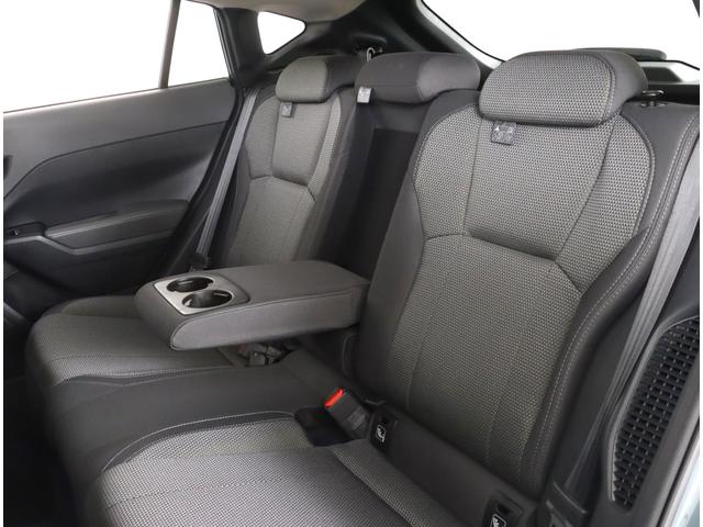 クロストレック リミテッド　ナビ　バックカメラ　ＥＴＣ　新世代アイサイト　ナビ　バックカメラ　ＥＴＣ２．０　フロントカメラ　サイドカメラ　ルーフレール　オートライト　電動格納ミラー　キーレスエントリー　スマートキー　寒冷地仕様　１８インチアルミホイール（67枚目）