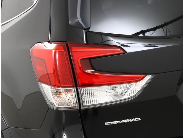 フォレスター アドバンス ダイヤトーンナビ バックカメラ ETC 茶本革 ドライブレコーダー フロントカメラ サイドカメラ アイサイトver3 LEDヘッドランプ オートライト AWD 電動格納ミラー キーレスエントリー スマートキー 寒冷地仕様 シートヒーター(42枚目)