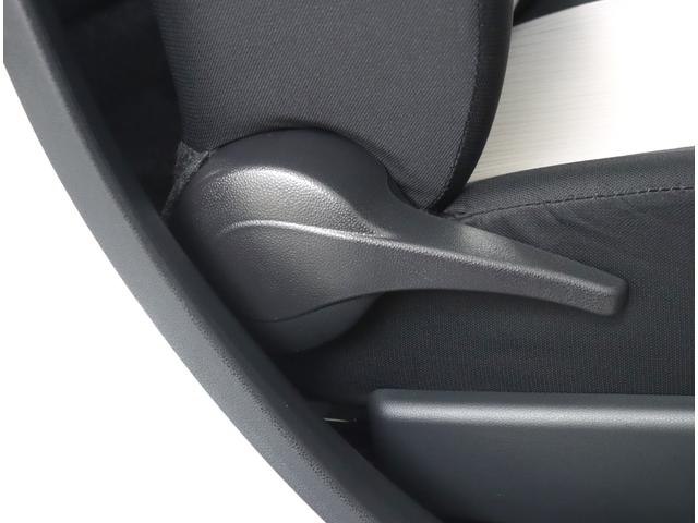 プレオプラス Ｌ　元社用車　ナビ　スマートアシスト　オートライト　ワンオーナー　キーレスエントリー　アイドリングストップ　オートマチックハイビーム　パンク修理キット　障害物センサー（フロント、リヤ）　保証書　２ＷＤ　シャイニングホワイト・パール（有料色）（20枚目）