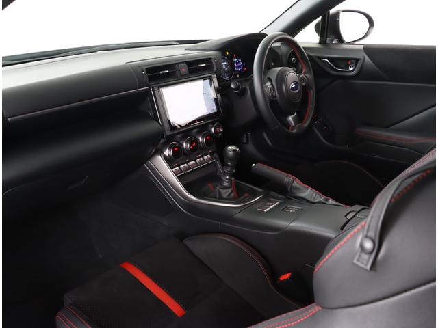 ＢＲＺ Ｓ　６ＭＴ　９型ナビ　ＥＴＣ　前後ドラレコ　アイサイト付き　ＬＥＤ　フルセグＴＶ　ハイビームアシスト　パイオニア９インチナビ　リヤビューカメラ　ＤＶＤ　１８ＡＷ　クルコン　アイサイト　キーレス　プッシュスタート　クラッチペダル　６速マニュアル　無鉛プレミアム（27枚目）