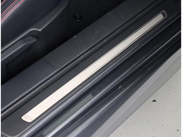 ＢＲＺ Ｓ　６ＭＴ　９型ナビ　ＥＴＣ　前後ドラレコ　アイサイト付き　ＬＥＤ　フルセグＴＶ　ハイビームアシスト　パイオニア９インチナビ　リヤビューカメラ　ＤＶＤ　１８ＡＷ　クルコン　アイサイト　キーレス　プッシュスタート　クラッチペダル　６速マニュアル　無鉛プレミアム（30枚目）