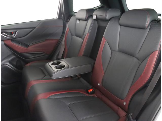 フォレスター STIスポーツ ダイヤトーン ETC2.0 新世代アイサイト 本革シート 全車速追従クルコン 後退ブレーキアシスト 停止保持 アダプティブドライビングビーム サイドカメラ リヤカメラ ナビ連動ドラレコ 前後録画 アイスト プッシュスタート 記録簿 ワンオナ(5枚目)