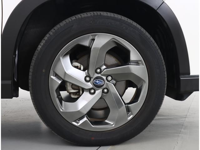 フォレスター STIスポーツ ダイヤトーン ETC2.0 新世代アイサイト 本革シート 全車速追従クルコン 後退ブレーキアシスト 停止保持 アダプティブドライビングビーム サイドカメラ リヤカメラ ナビ連動ドラレコ 前後録画 アイスト プッシュスタート 記録簿 ワンオナ(19枚目)