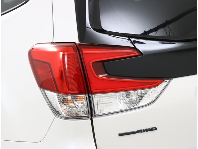 フォレスター STIスポーツ ダイヤトーン ETC2.0 新世代アイサイト 本革シート 全車速追従クルコン 後退ブレーキアシスト 停止保持 アダプティブドライビングビーム サイドカメラ リヤカメラ ナビ連動ドラレコ 前後録画 アイスト プッシュスタート 記録簿 ワンオナ(38枚目)