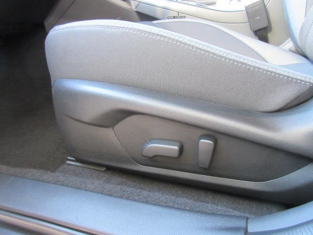 インプレッサ ＳＴ－Ｈ　元社用車　　ナビ機能　全周囲カメラ　シートヒーター　元社用車　ナビ機能　全周囲カメラ　運転席＆助手席シートヒーター　ステアリングヒーター　運転席＆助手席パワーシート　プッシュスタート　フルＬＥＤランプ（17枚目）