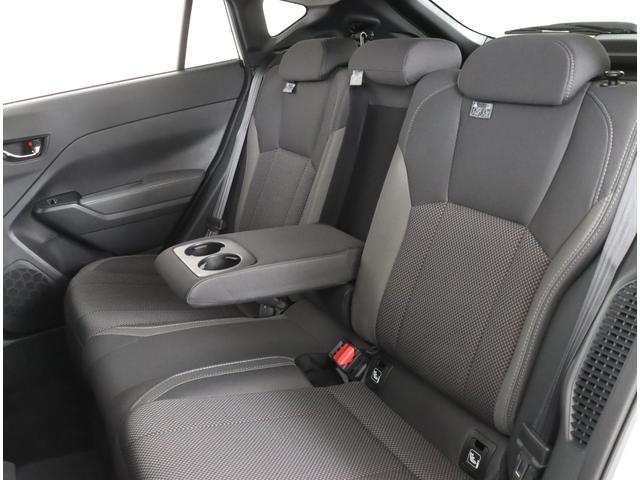 �����Ԃ̉^�]�����ɂ����t�����g�V�[�g�I�̂���������x���Ă���ĉ^�]�����₷���`��ł��I�I�㕔���Ȃ�����������đ����̃X�y�[�X���L�X�I�h���C�u�̍ۂ͑S���������Ȏv���������ɂ��y���݂��������܂��I