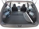 たっぷり大容量の荷室！開口部が広く荷下ろしがラクチン♪旅行やレジャーにも大活躍！！後部座席を倒せば荷室が更に広くなります！大きなお荷物もしっかり積むことができます！