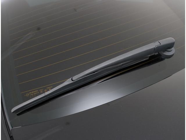 県内限定販売 ナビ バックカメラ STIアンダースポイラー ブレンボブレーキシステム(イエロー塗装)・6MT・AWD・308馬力・フロント&サイドビューモニター・シートヒーター・リヤビークルディテクション・リヤスポレス・ハイビームアシスト・LEDヘッドランプ(18枚目)