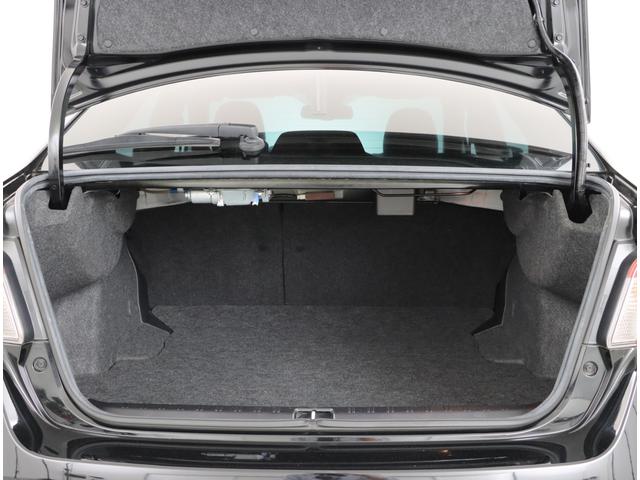 県内限定販売 ナビ バックカメラ STIアンダースポイラー ブレンボブレーキシステム(イエロー塗装)・6MT・AWD・308馬力・フロント&サイドビューモニター・シートヒーター・リヤビークルディテクション・リヤスポレス・ハイビームアシスト・LEDヘッドランプ(23枚目)