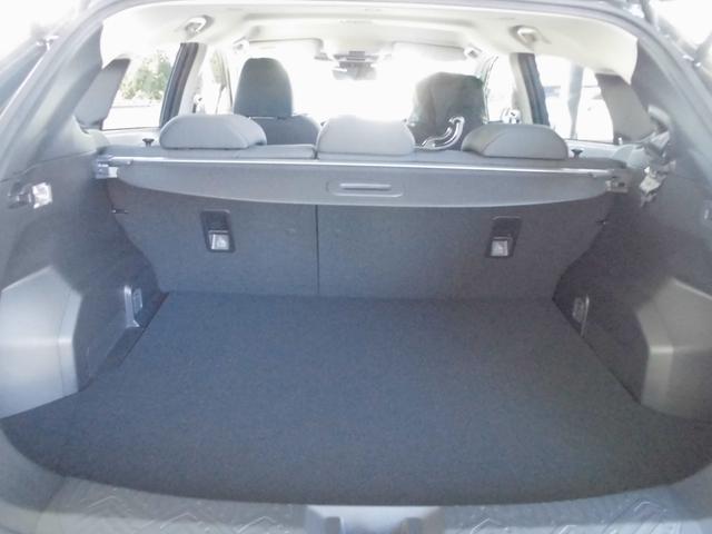 インプレッサ ST-H 当社デモカー ナビ 新世代アイサイト 11.6インチセンターインフォメーションディスプレイ ナビ機能 アダプティブドライビングビーム アップルカープレイ アンドロイドオート ステアリングヒーター シートヒーター(8枚目)