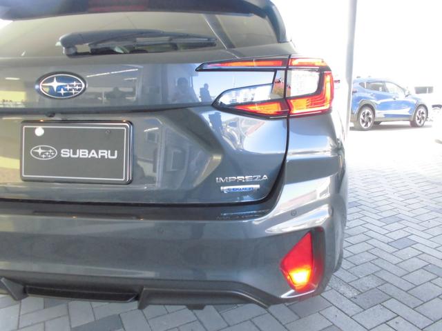 インプレッサ ST-H 当社デモカー ナビ 新世代アイサイト 11.6インチセンターインフォメーションディスプレイ ナビ機能 アダプティブドライビングビーム アップルカープレイ アンドロイドオート ステアリングヒーター シートヒーター(22枚目)