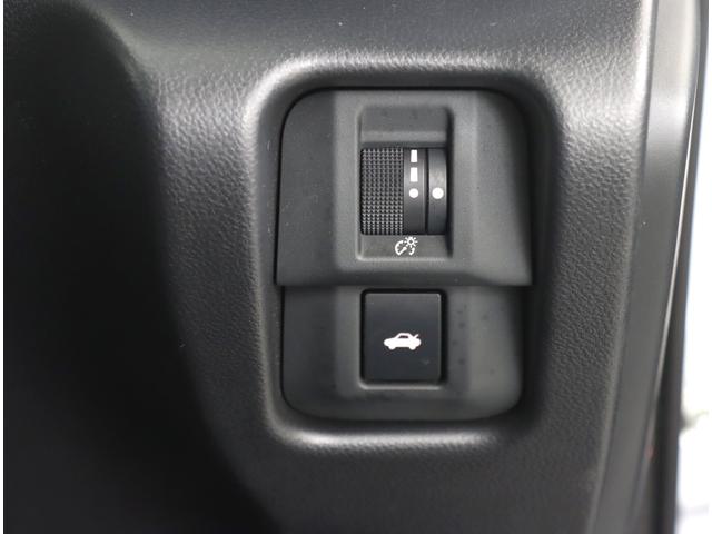 ＢＲＺ Ｓ　Ｍ／Ｔ　９インチナビ　バックカメラ　ＥＴＣ２．０　カロッツェリア９インチナビ　ＣＤ／ＤＶＤ機能　シートヒーター　プッシュスタート　オートライト　クルーズコントロール　盗難防止システム　ＵＳＢ端子　ワンオーナー　整備記録簿　横滑り防止システム（21枚目）