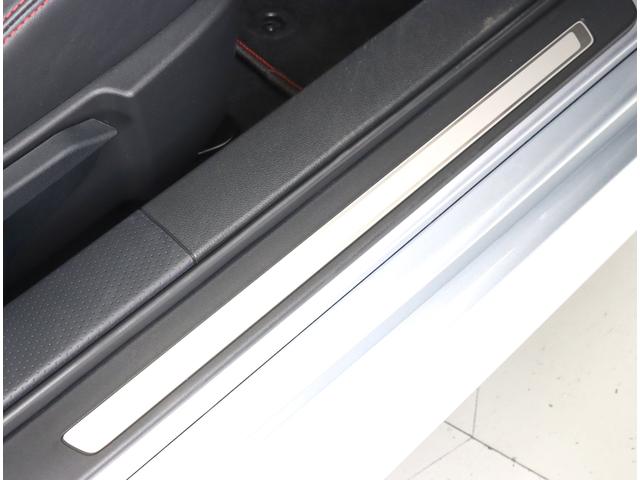 ＢＲＺ Ｓ　Ｍ／Ｔ　９インチナビ　バックカメラ　ＥＴＣ２．０　カロッツェリア９インチナビ　ＣＤ／ＤＶＤ機能　シートヒーター　プッシュスタート　オートライト　クルーズコントロール　盗難防止システム　ＵＳＢ端子　ワンオーナー　整備記録簿　横滑り防止システム（27枚目）