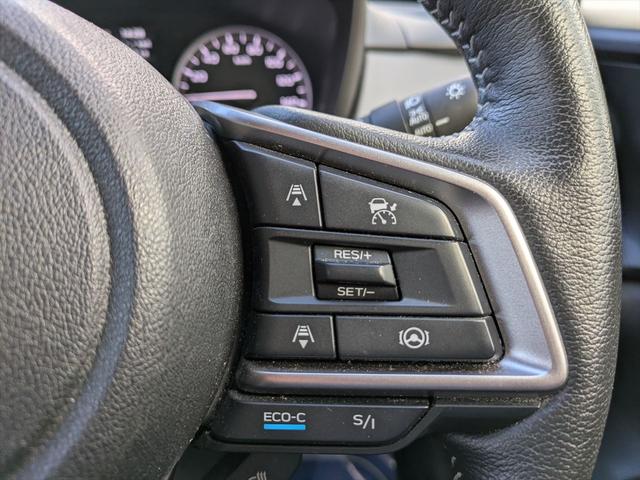 クロストレック リミテッド　新世代アイサイト　ＥＴＣ２．０　マルチビュー　ＡＷＤ　ディスプレイオーディオ　アップルカープレイ　アンドロイドオート　ＬＥＤヘッドライト　全周囲カメラ　シートヒーター　ワンオーナー　記録簿　禁煙車　ツーリングアシスト　車線逸脱抑制（14枚目）