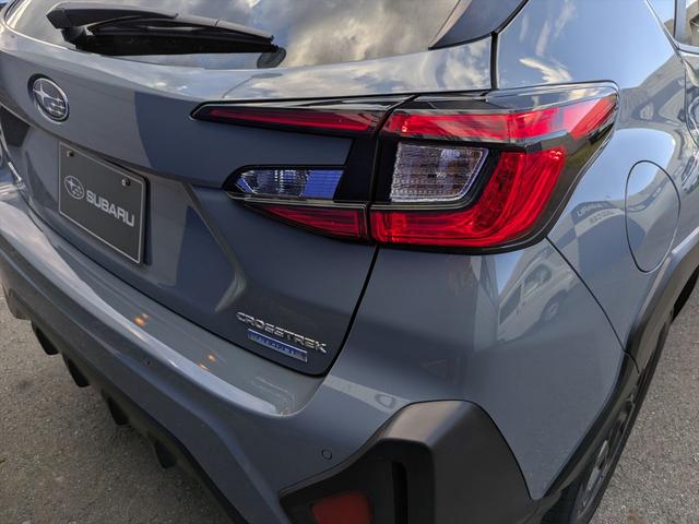 クロストレック リミテッド　新世代アイサイト　ＥＴＣ２．０　マルチビュー　ＡＷＤ　ディスプレイオーディオ　アップルカープレイ　アンドロイドオート　ＬＥＤヘッドライト　全周囲カメラ　シートヒーター　ワンオーナー　記録簿　禁煙車　ツーリングアシスト　車線逸脱抑制（19枚目）