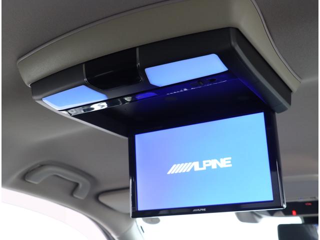 フォレスター アドバンス　セイフティ＋　パワーリアゲート　ナビ　ＥＴＣ　ツーリングアシスト　フロントカメラ　サイドカメラ　バックカメラ　リアビークルディテクション　パナソニック８インチビルトインナビ　後席モニター　ワンオーナー　禁煙車　スペアキー（7枚目）