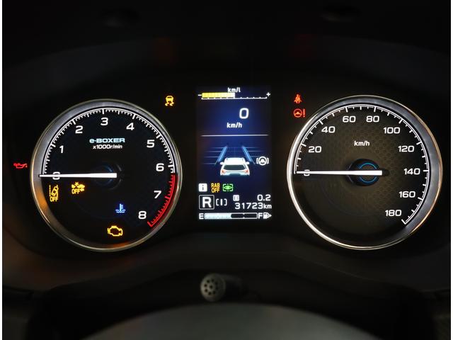 フォレスター アドバンス　セイフティ＋　パワーリアゲート　ナビ　ＥＴＣ　ツーリングアシスト　フロントカメラ　サイドカメラ　バックカメラ　リアビークルディテクション　パナソニック８インチビルトインナビ　後席モニター　ワンオーナー　禁煙車　スペアキー（18枚目）