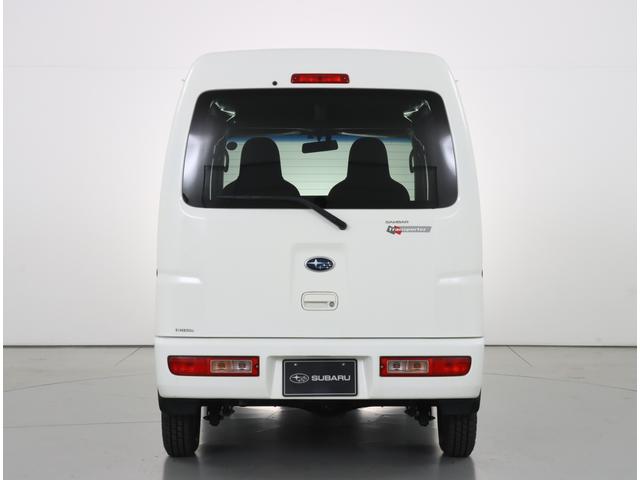 サンバーバン トランスポーター 新品タイヤ パナソニックナビ ETC AT ワンオーナー 記録簿 キーレスエントリー リヤシート ストラーダ CN-RA06D フルセグTV CD DVD Bluetooth接続(10枚目)