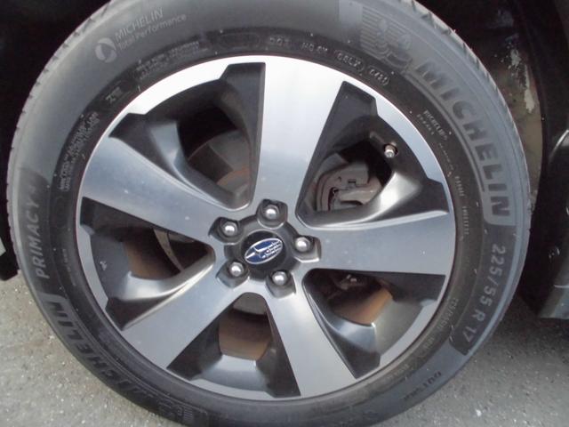 ＸＶハイブリッド ＨＹＢＲＩＤ　２．０ｉ－Ｌ　ＥｙｅＳｉｇｈｔ　ナビ　ＥＴＣ　カロッツェリアナビ　バックカメラ　ＥＴＣ　社外ドラレコ　アイサイトｖｅｒ２　純正１７インチアルミ（4枚目）