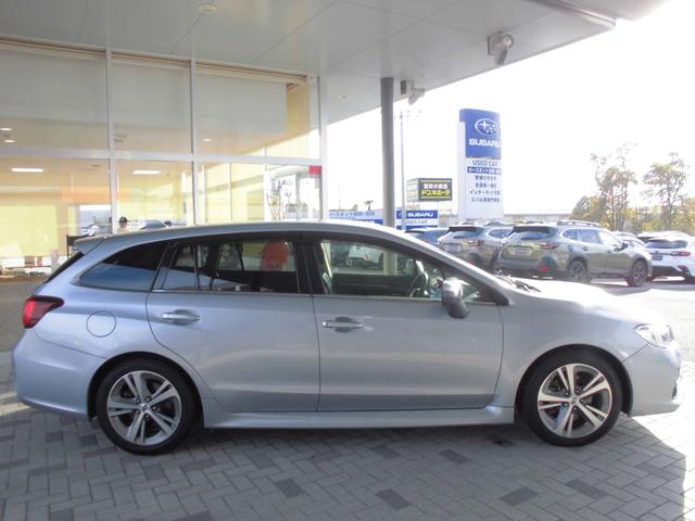 レヴォーグ １．６ＧＴ　ＥｙｅＳｉｇｈｔ　パナソニックナビ　ＥＴＣ２．０　ＬＥＤヘッドライト　バックカメラ　１７インチアルミ　追従クルコン（5枚目）