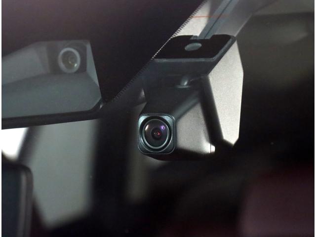 レヴォーグ ＳＴＩスポーツＥＸ　Ｒ６年式Ｄタイプ　ハーマンカードン　ナビ　ＥＴＣ２．０　前後ドラレコ　アイサイトＸ　追従クルコン　ツーリングアシスト　渋滞時ハンズオフ　パワーリヤゲート　ワンオーナー　禁煙車　アダプティブドライビングビーム　スマートリヤビューミラー（8枚目）