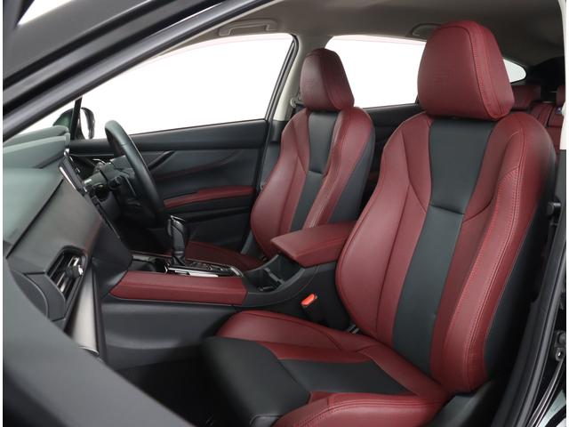 レヴォーグ ＳＴＩスポーツＥＸ　Ｒ６年式Ｄタイプ　ハーマンカードン　ナビ　ＥＴＣ２．０　前後ドラレコ　アイサイトＸ　追従クルコン　ツーリングアシスト　渋滞時ハンズオフ　パワーリヤゲート　ワンオーナー　禁煙車　アダプティブドライビングビーム　スマートリヤビューミラー（18枚目）