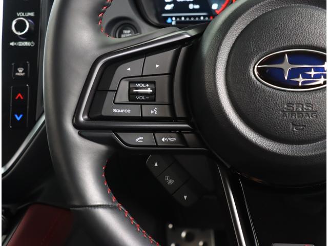 レヴォーグ ＳＴＩスポーツＥＸ　Ｒ６年式Ｄタイプ　ハーマンカードン　ナビ　ＥＴＣ２．０　前後ドラレコ　アイサイトＸ　追従クルコン　ツーリングアシスト　渋滞時ハンズオフ　パワーリヤゲート　ワンオーナー　禁煙車　アダプティブドライビングビーム　スマートリヤビューミラー（26枚目）