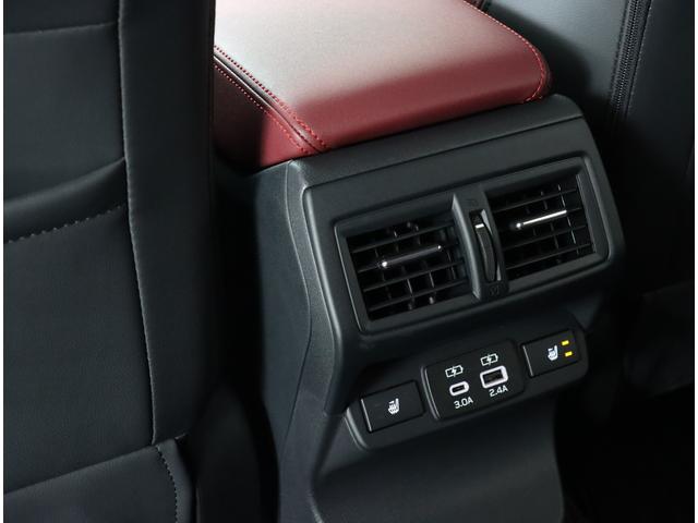 レヴォーグ ＳＴＩスポーツＥＸ　Ｒ６年式Ｄタイプ　ハーマンカードン　ナビ　ＥＴＣ２．０　前後ドラレコ　アイサイトＸ　追従クルコン　ツーリングアシスト　渋滞時ハンズオフ　パワーリヤゲート　ワンオーナー　禁煙車　アダプティブドライビングビーム　スマートリヤビューミラー（40枚目）