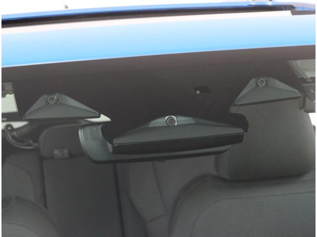 クロストレック リミテッド　２ＷＤ　コーナーセンサー　サンルーフ　ナビ　ＥＴＣ　ドラレコ　ワイヤレスチャージャー　ｅ－ＢＯＸＥＲ　パワーシート　禁煙車　ワンオーナー　シートヒーター　マルチビューモニター　ツーリングアシスト　追従クルコン（11枚目）