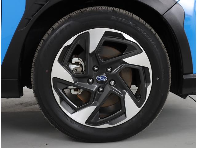 クロストレック リミテッド　２ＷＤ　コーナーセンサー　サンルーフ　ナビ　ＥＴＣ　ドラレコ　ワイヤレスチャージャー　ｅ－ＢＯＸＥＲ　パワーシート　禁煙車　ワンオーナー　シートヒーター　マルチビューモニター　ツーリングアシスト　追従クルコン（12枚目）