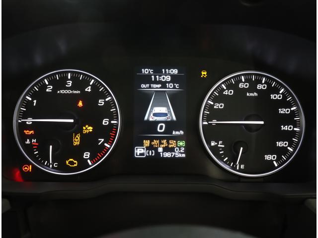 クロストレック リミテッド　２ＷＤ　コーナーセンサー　サンルーフ　ナビ　ＥＴＣ　ドラレコ　ワイヤレスチャージャー　ｅ－ＢＯＸＥＲ　パワーシート　禁煙車　ワンオーナー　シートヒーター　マルチビューモニター　ツーリングアシスト　追従クルコン（19枚目）