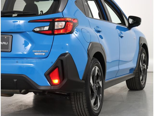 クロストレック リミテッド　２ＷＤ　コーナーセンサー　サンルーフ　ナビ　ＥＴＣ　ドラレコ　ワイヤレスチャージャー　ｅ－ＢＯＸＥＲ　パワーシート　禁煙車　ワンオーナー　シートヒーター　マルチビューモニター　ツーリングアシスト　追従クルコン（45枚目）