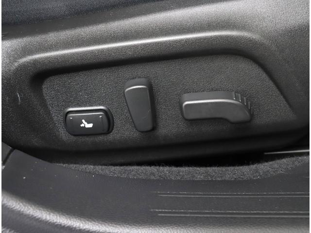 レガシィアウトバック 後期　セイフティプラス　ダイヤトーンナビ　ＥＴＣ　Ｄタイプ　ファブリックシート　シートヒーター　フロントカメラ　サイドカメラ　バックカメラ　Ｂｌｕｅｔｏｏｔｈ　スペアキー　記録簿　ワンオーナー（32枚目）