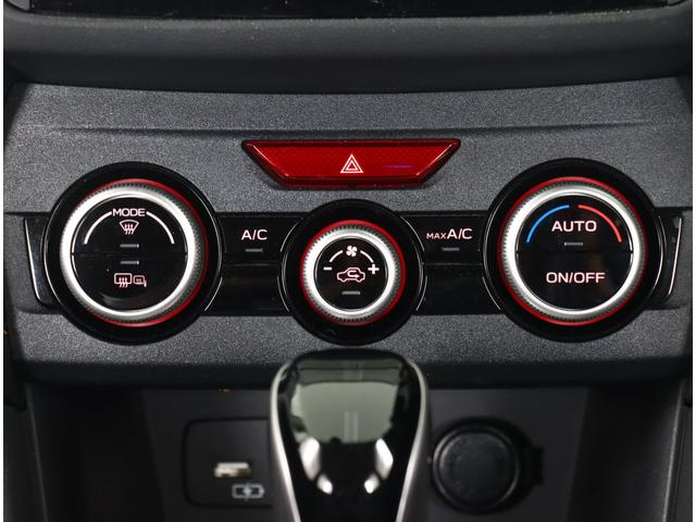 ＸＶ １．６ｉ－Ｌ　ＥｙｅＳｉｇｈｔ　ブラックレザー　８インチナビ　ダイヤトーン８インチナビ　ナビ連動前後ドラレコ　ＥＴＣ２．０　ＦＳＢカメラ　ＣＤ／ＤＶＤ機能　シートヒーター　リヤビークルディテクション　ルーフレール　ＬＥＤヘッドランプ　パワーシート（40枚目）