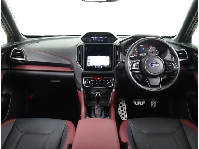 ドライバーが運転以外のことに気を遣うことなく、疲れにくく、安心・集中して運転ができる。ＳＵＢＡＲＵは視界設計をはじめ、操作パネルやシートのデザインなど細部にまでこだわっています。