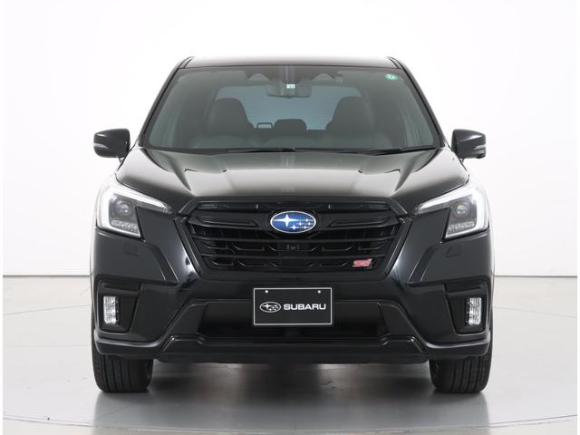 中古車だからこそオススメのボディーコーティング！！ボディ全体を磨く下地処理から丁寧に行い、細かい傷や水垢等の汚れを奇麗にしてから施工いたします！！ビフォー・アフターがハッキリとお判りいただけます！