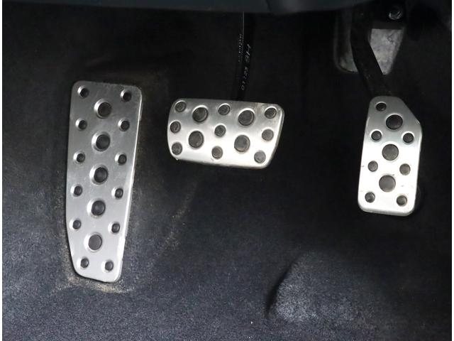 フォレスター Advance EyeSight搭載車 新品タイヤ 8型ナビ ダイアトーン8インチナビ FSBカメラ ETC2.0 ドラレコ ステアリングヒーター アダプティブドライビングビーム パワーシート シートヒーター プッシュスタート リヤビークルディテクション(32枚目)