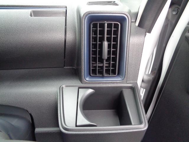 シフォン Ｇ　スマートアシスト　純正ナビ　バックカメラ　ＣＤ／ＤＶＤ機能　シートヒーター　ベンチシート　アイドリングストップ　ワンオーナー　禁煙車　プッシュスタート　オートライト　前後コーナーセンサー　ハイビームアシスト（18枚目）