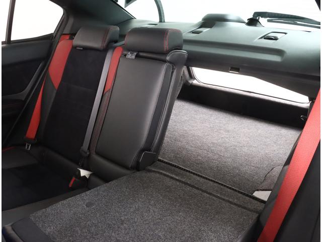 WRX STI Type S レカロシート パワーシート 大型ルーフスポイラ STIパフォーマンスパッケージ ケンウッド8インチナビ STIホイール STIブレンボブレーキパット FSBカメラ ETC2.0 シートヒーター 社外前後ドラレコ LEDライナー プッシュスタート(33枚目)