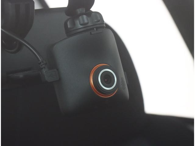 レヴォーグ １．６ＧＴ－Ｓ　アイサイト　新品タイヤ　ＳＴフルエアロ　ＳＴＩエアロパッケージ　カロッツェリア７インチナビ　バックカメラ　ＥＴＣ　カーゴステップ　社外ドラレコ　パワーシート　ＬＥＤライナー　アイドリングストップ　　プッシュスタート　オートライト（12枚目）