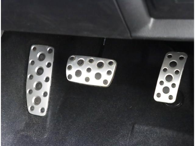 レヴォーグ １．６ＧＴ－Ｓ　アイサイト　新品タイヤ　ＳＴフルエアロ　ＳＴＩエアロパッケージ　カロッツェリア７インチナビ　バックカメラ　ＥＴＣ　カーゴステップ　社外ドラレコ　パワーシート　ＬＥＤライナー　アイドリングストップ　　プッシュスタート　オートライト（28枚目）