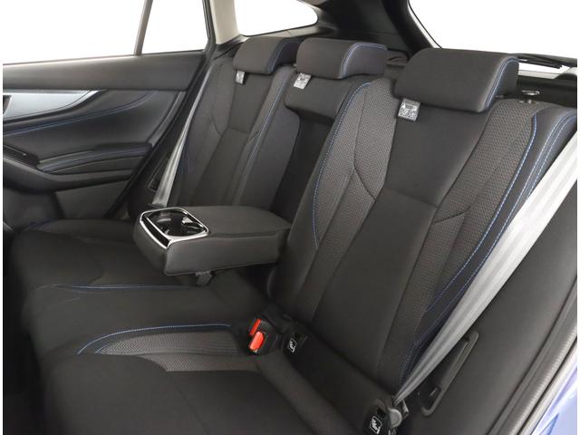 レヴォーグ GT-H EyeSight搭載車 9インチビルトインナビ ビルトインパナソニック9型ナビ ブルーレイ再生機能 ナビ連動前後ドラレコ ETC2.0 FSBカメラ パワーリヤゲート シートヒーター パワーシート アダプティブドライビングビーム LEDライナー(13枚目)