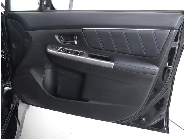 ５００ｍｌのペットボトルも収納可能