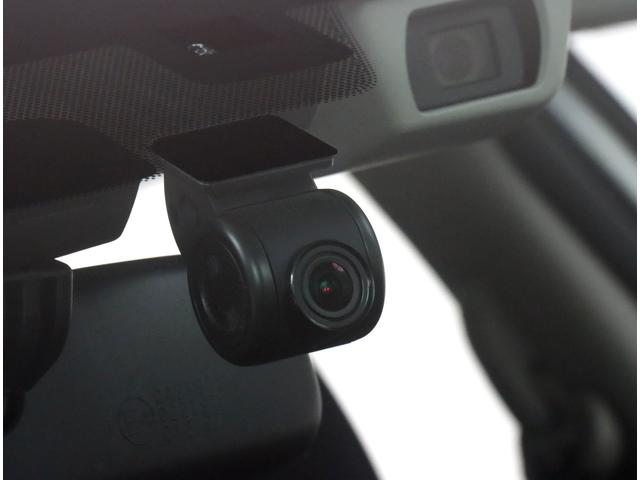 インプレッサスポーツ １．６ｉ－Ｓ　ＥｙｅＳｉｇｈｔ　　８インチナビ　前後ドラレコ　ダイアトーン８インチナビ　ＥＴＣ２．０　フロント・サイド・バックカメラ　パワーシート　アダプティブドライビングビーム　　リヤビークルディテクション　ＬＥＤライナー　全車速追従クルーズコントロール（4枚目）